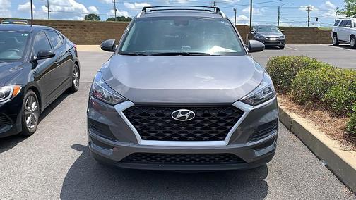 Photo 2 of 6 of 2021 Hyundai Tucson Value
