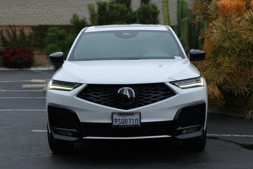 Platinum White Pearl 2025 Acura MDX