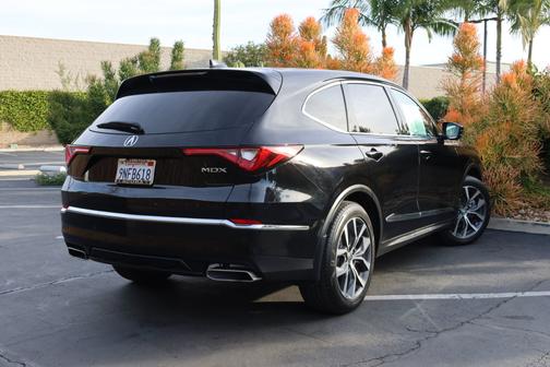 2024 Acura MDX 