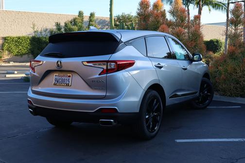 2025 Acura RDX 