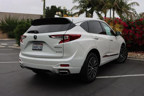 2025 Acura RDX