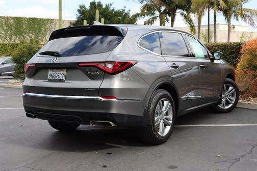 2024 Acura MDX
