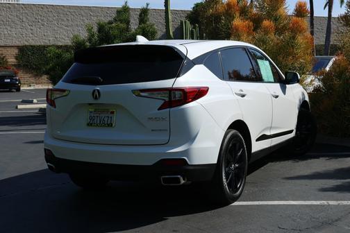 Platinum White Pearl 2025 Acura RDX