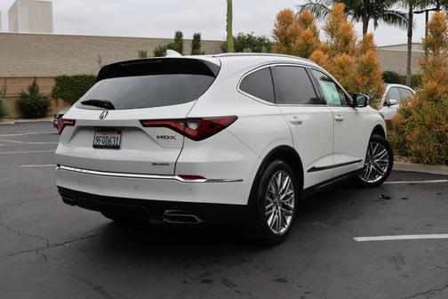 2023 Acura MDX 