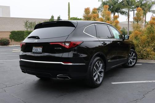 Majestic Black Pearl 2023 Acura MDX