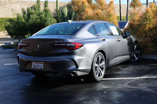 2025 Acura TLX 