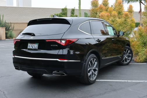 Majestic Black Pearl 2024 Acura MDX