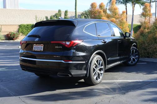 2023 Acura MDX 