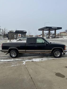 1996 Chevrolet 1500 C1500 Silverado 2dr Extended Cab SB