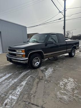 1996 Chevrolet 1500 C1500 Silverado 2dr Extended Cab SB
