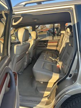 1999 Lexus LX 470 Base