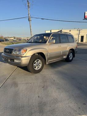 1999 Lexus LX 470 Base