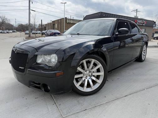 2005 Chrysler 300 SRT8
