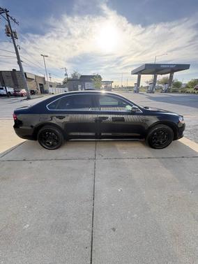 Black 2014 Volkswagen Passat 1.8T Auto SE