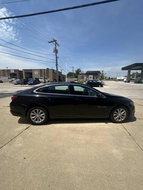 2021 Chevrolet Malibu FWD LT