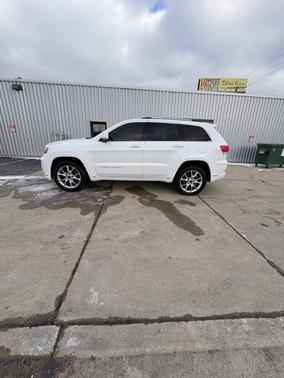2016 Jeep Grand Cherokee Summit