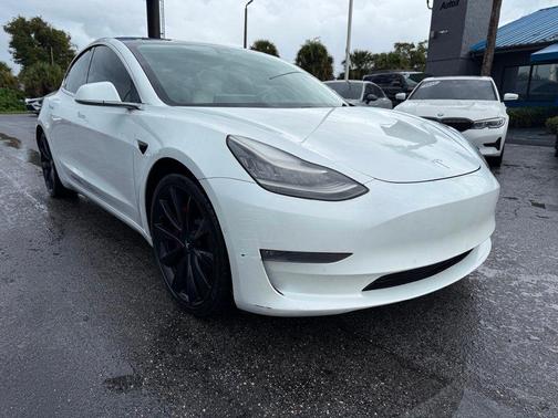 2020 Tesla Model 3 Performance
