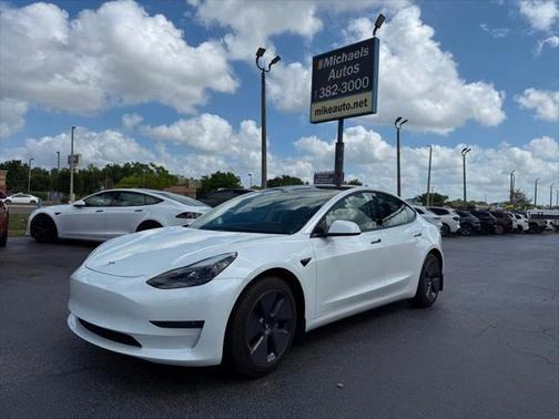 2021 Tesla Model 3 Standard Range Plus
