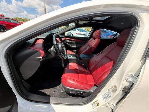 2022 Mazda Mazda3 AWD w/Premium Package