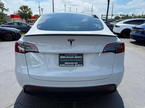 2023 Tesla Model Y Performance AWD