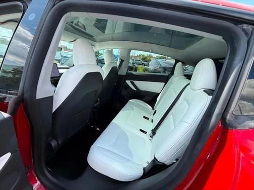 2021 Tesla Model Y Long Range AWD