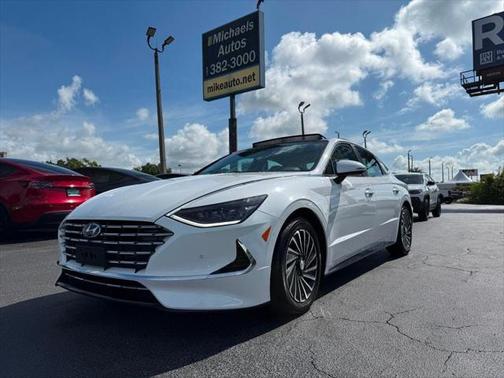 2023 Hyundai SONATA Hybrid Limited