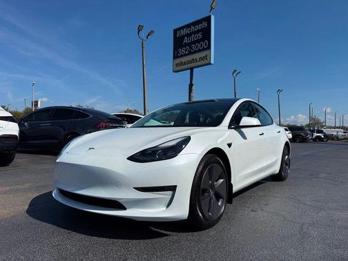 2023 Tesla Model 3 Standard Range