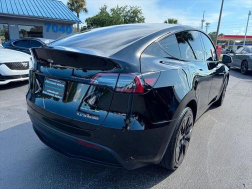 2023 Tesla Model Y Long Range AWD