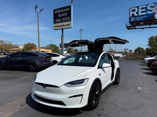 2022 Tesla Model X AWD
