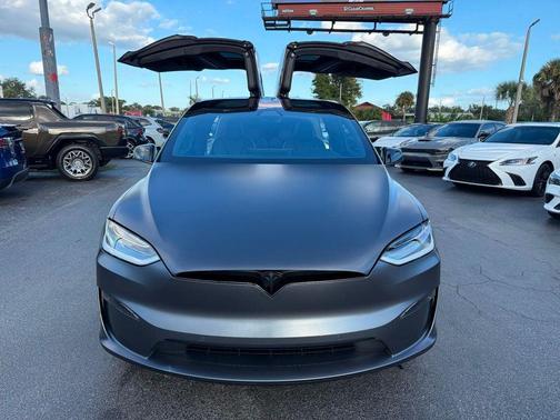 2022 Tesla Model X AWD