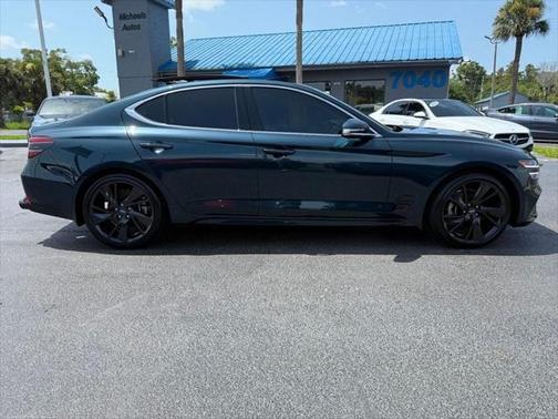 2022 Genesis G70 2.0T AWD