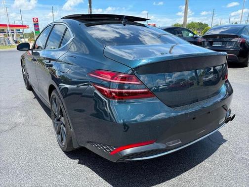2022 Genesis G70 2.0T AWD