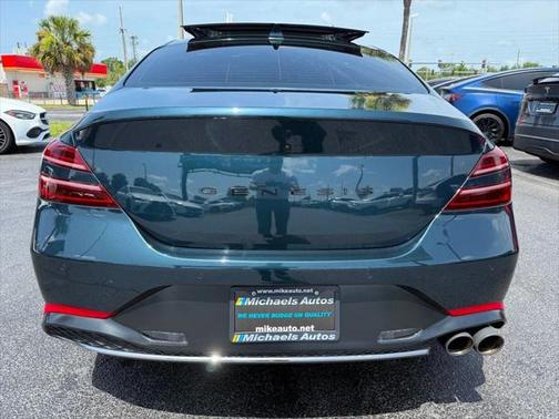 2022 Genesis G70 2.0T AWD