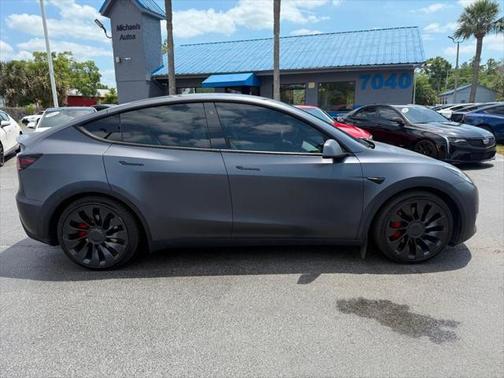 2022 Tesla Model Y Performance AWD