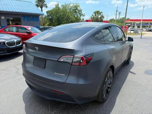 2022 Tesla Model Y Performance AWD