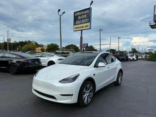 2023 Tesla Model Y Long Range AWD
