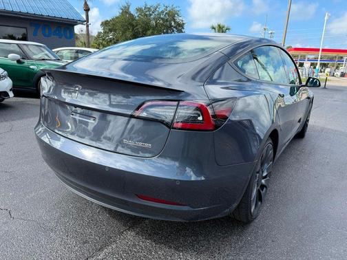 2022 Tesla Model 3 Performance