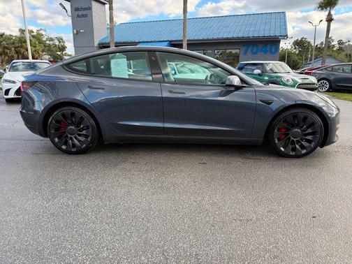 2022 Tesla Model 3 Performance