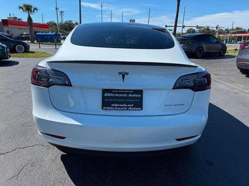 2020 Tesla Model 3 Long Range