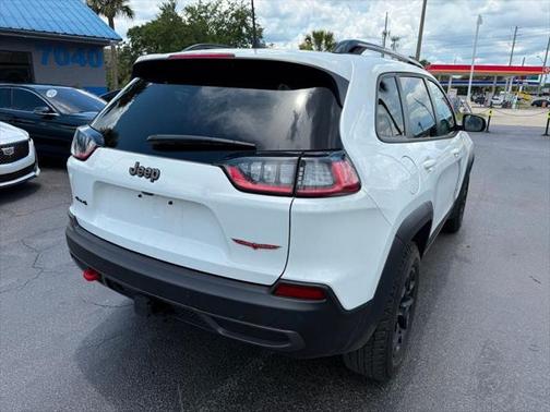 2022 Jeep Cherokee Trailhawk