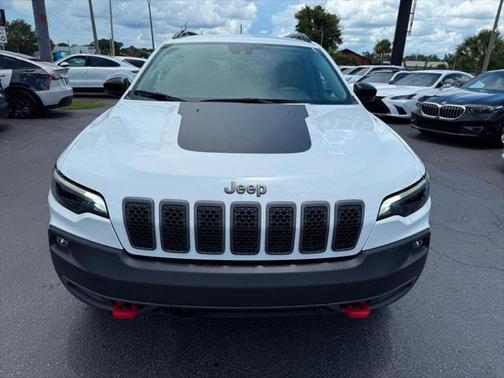 2022 Jeep Cherokee Trailhawk