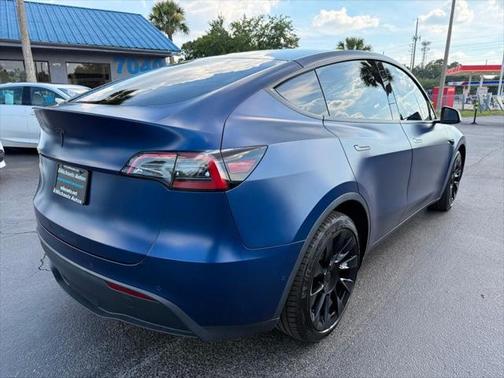 2022 Tesla Model Y Long Range AWD