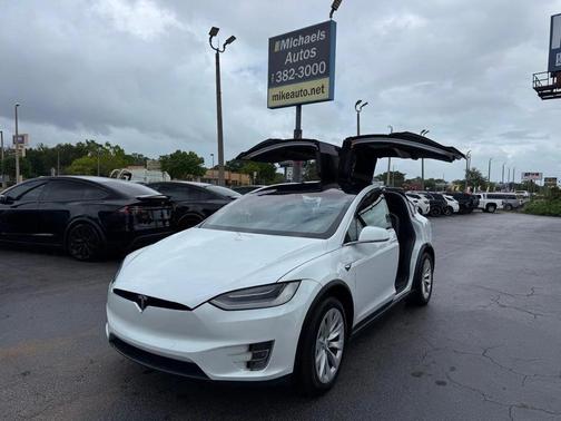 2021 Tesla Model X Long Range Plus AWD