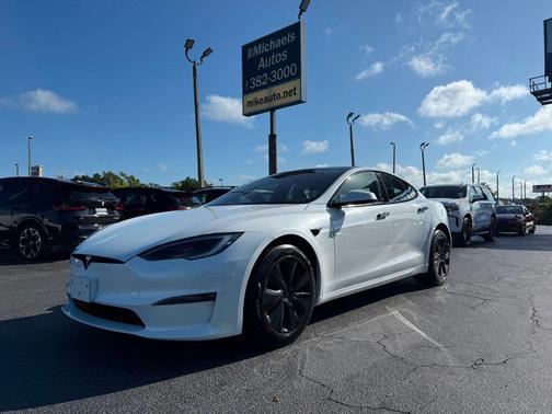 2022 Tesla Model S AWD