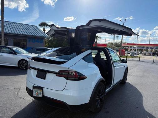 2023 Tesla Model X AWD