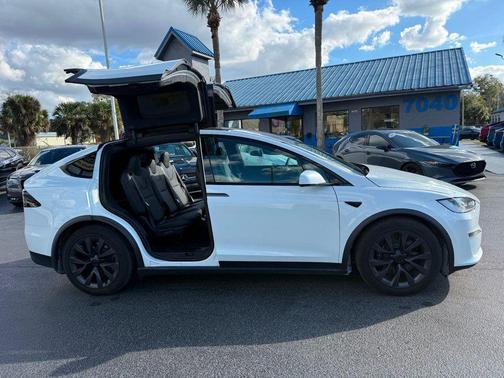 2023 Tesla Model X AWD