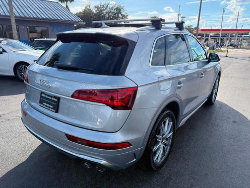 2022 Audi SQ5 3.0T Premium Plus
