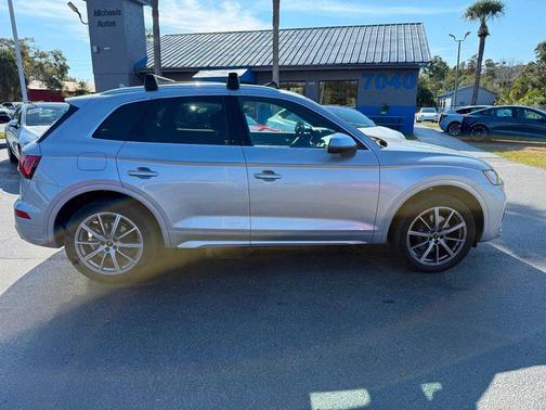 2022 Audi SQ5 3.0T Premium Plus