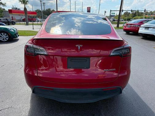 2023 Tesla Model Y Performance AWD