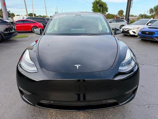 Solid Black 2023 Tesla Model Y **MODEL Y LONG RANGE AWD**AUTOSTEER PACKAGE**